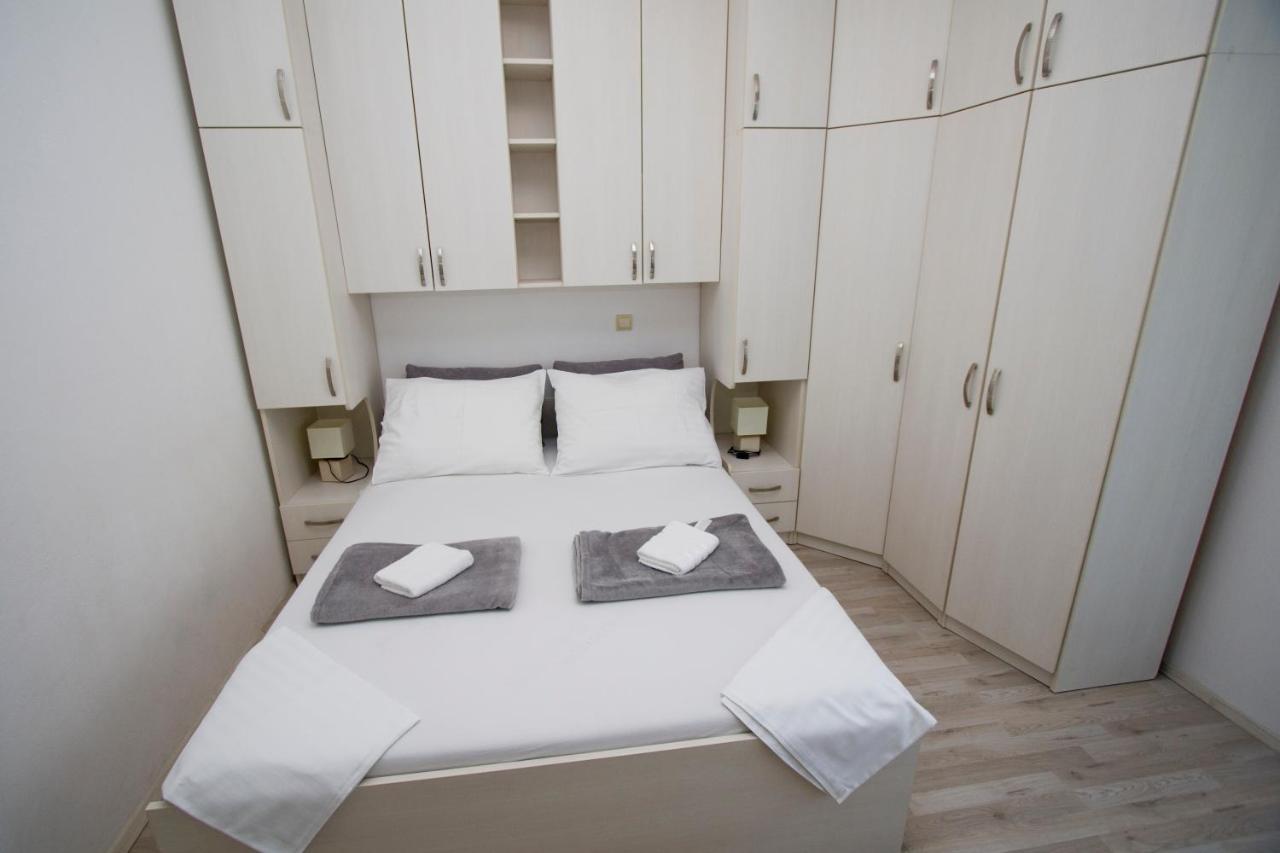 Apartment Toni Makarska Kültér fotó